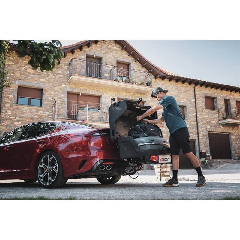 Автобоксът за теглич TowBox Evo е кутия, куфар, багажник за кросоувъри, джипове и SUV, хибридни или електрически с лесен достъп за товари като бебешки колички, инвалидни колички, куфари, косачки, материали, багаж Автобоксът за теглич TowBox Evo е кутия, куфар, багажник за кросоувъри, джипове и SUV, хибридни или електрически с лесен достъп за товари като бебешки колички, инвалидни колички, куфари, косачки, материали, багаж